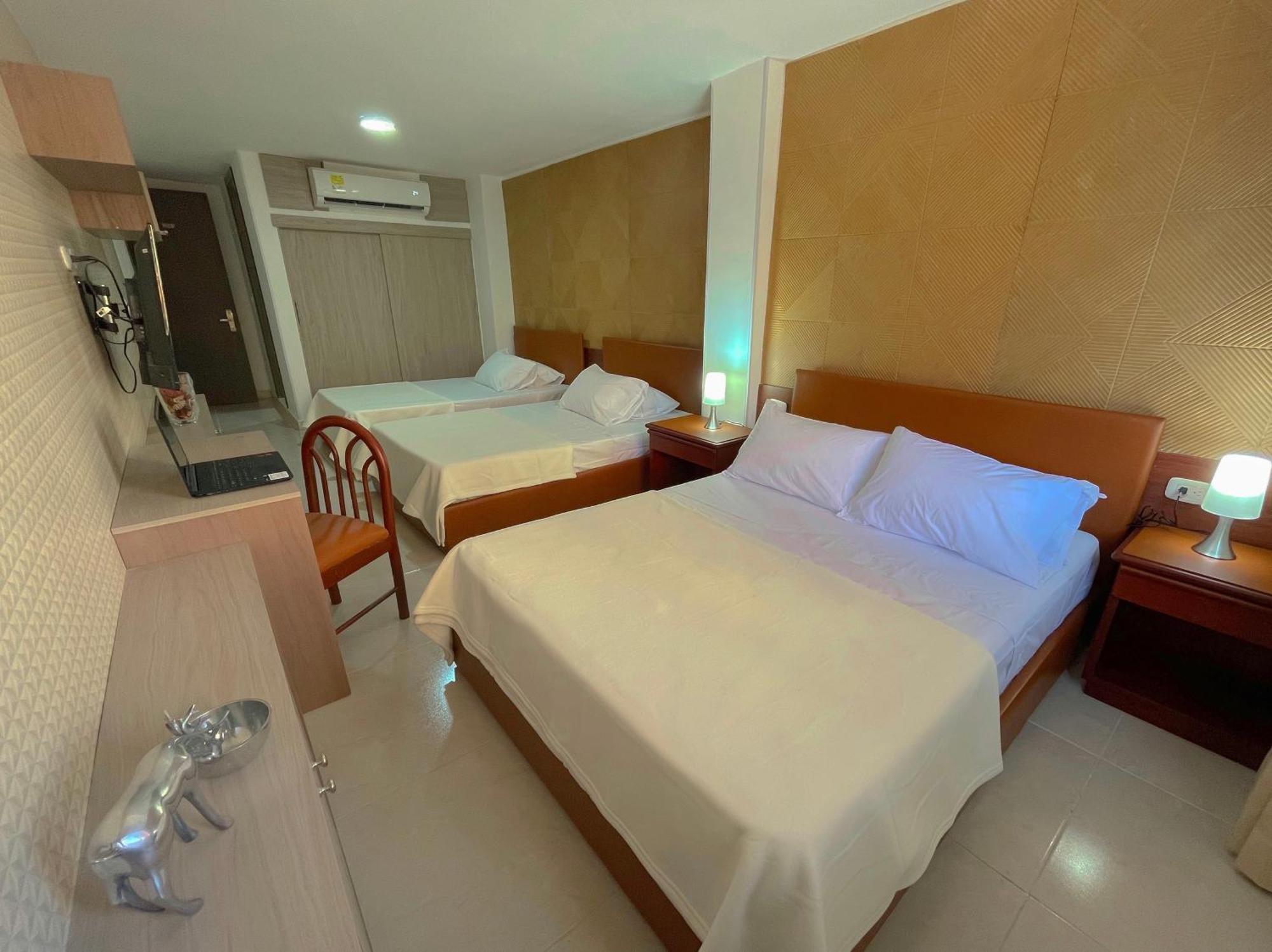 Hotel Prado 72 Inn Barranquilla  Kültér fotó
